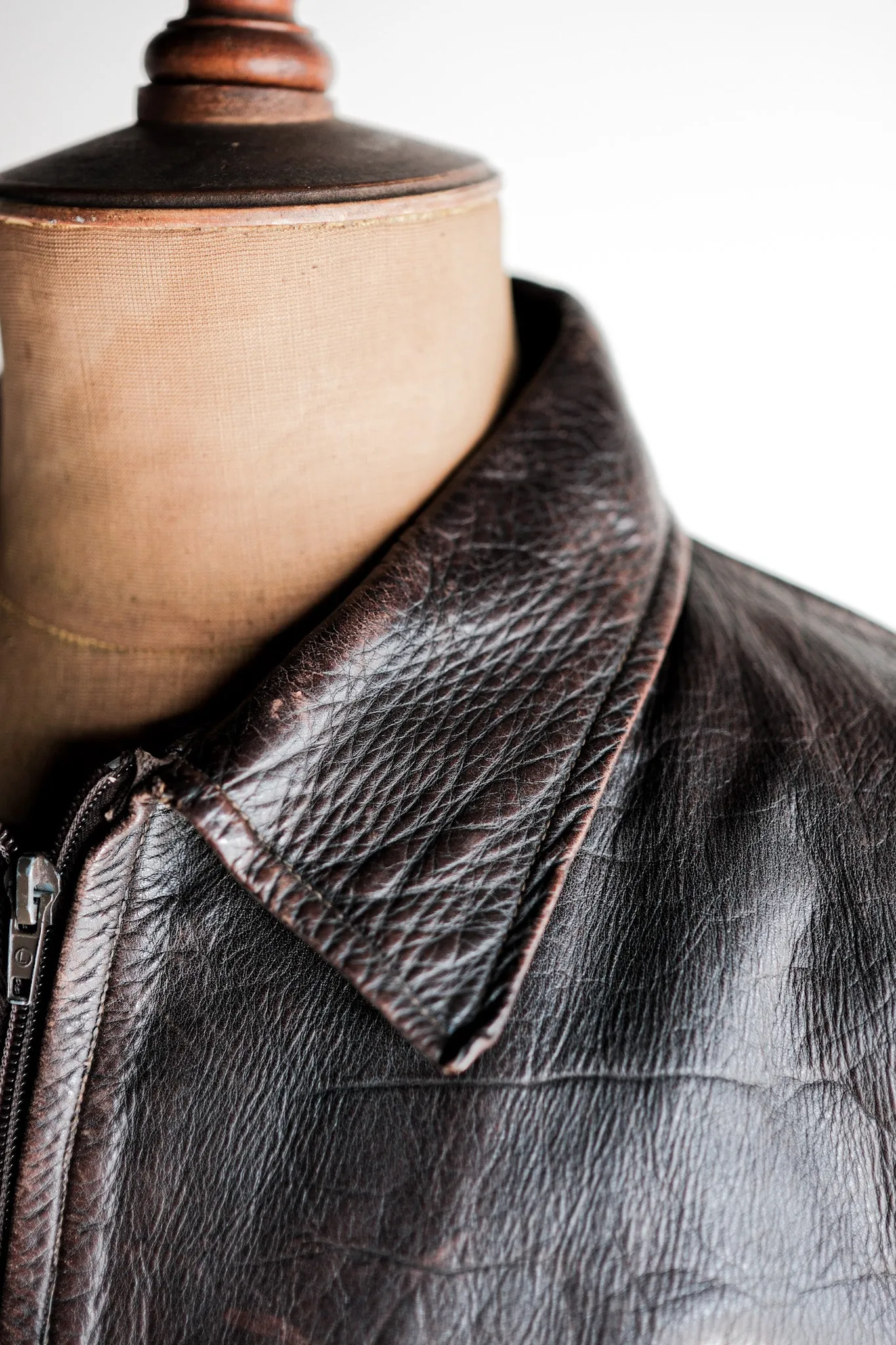 [~ 40's] Australie Vintage Zip Up Leather Jacket
