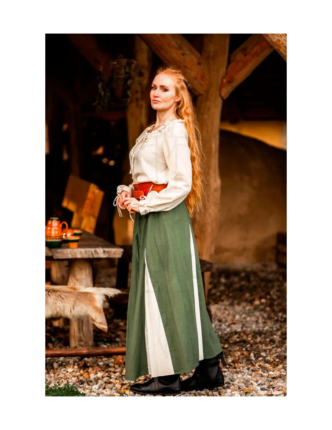 Jupe médiévale modèle Isabella, vert naturel ⚔️ Boutique Épées