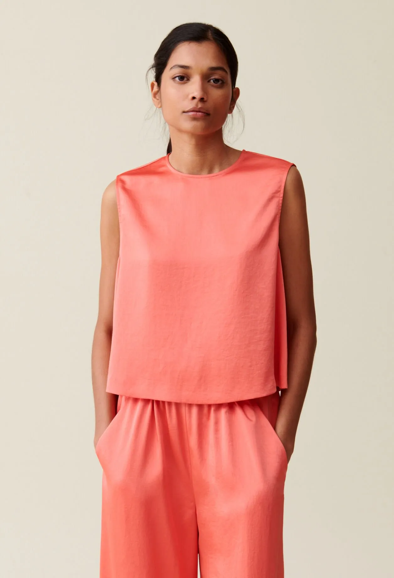 Top sans manches dos ouvert | Claudie FR